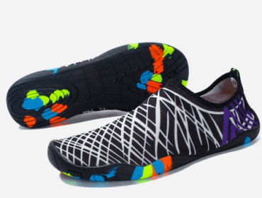 2022 Sports Water Sneakers Unisex Swimming Aqua Seaside Slippers Surf Upstream Light Quick-Drying Beach Water Shoes (Shoe Size: 41, Color: Wt)